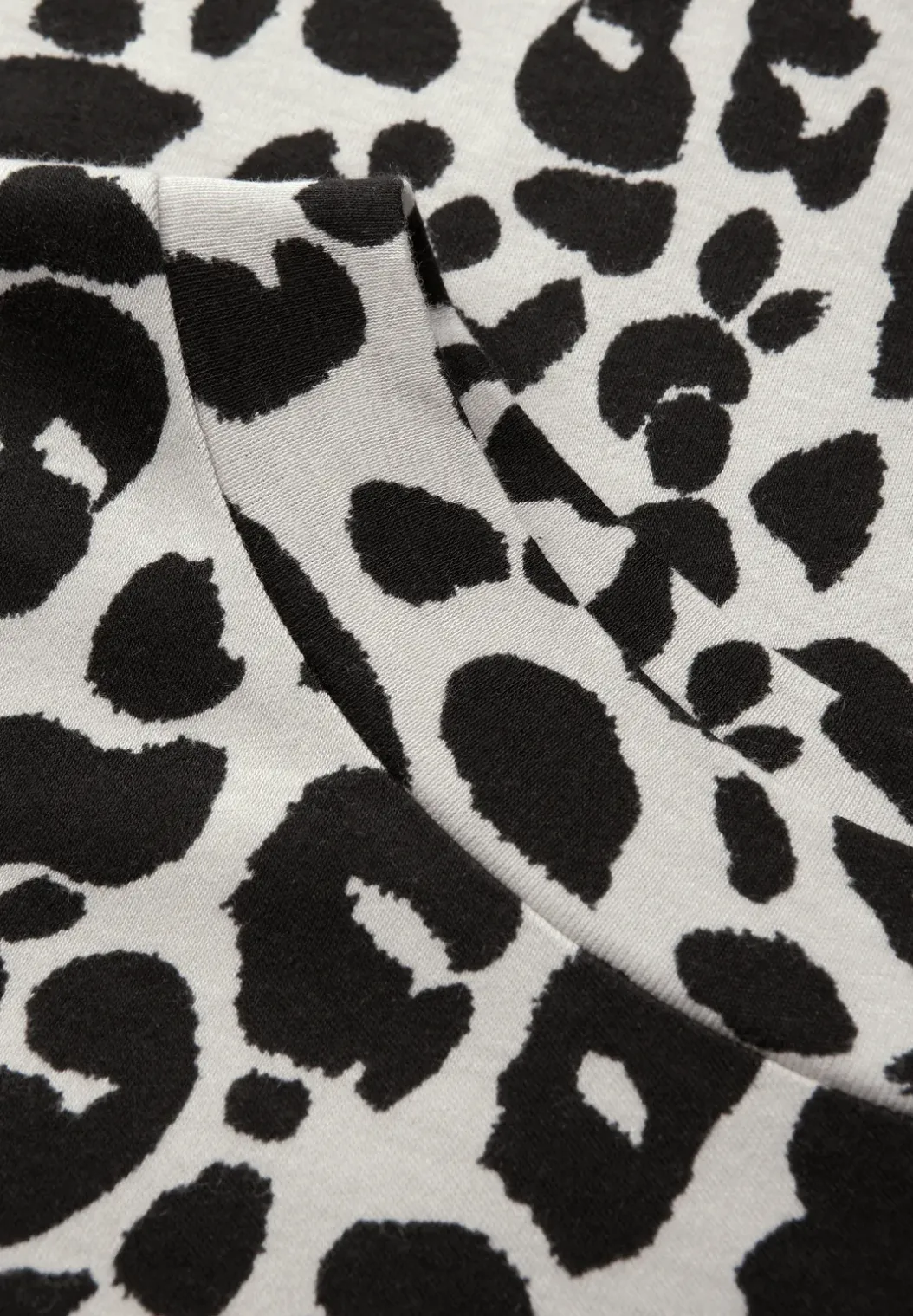 Gedessineerd shirt met korte mouwen