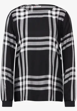Geruite blouse