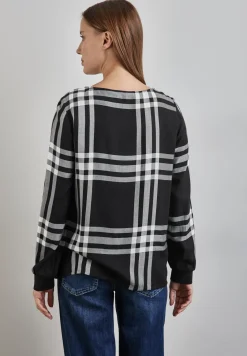 Geruite blouse
