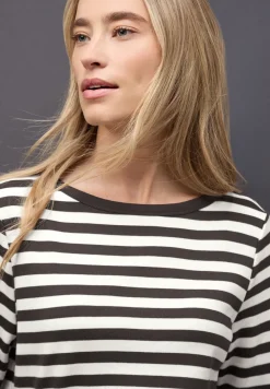 Gestreept boothals shirt