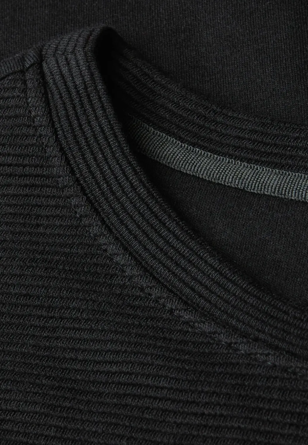 Gestructureerd gemengd shirt