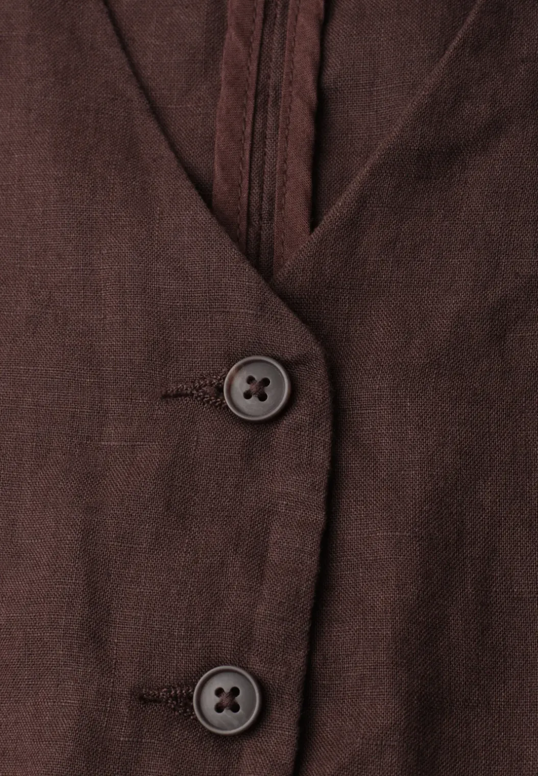Gilet met V-hals en linnen knopen