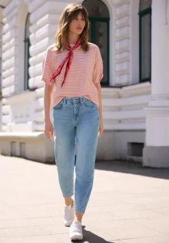 High Waist Barrel Leg Jeans in Loose Fit