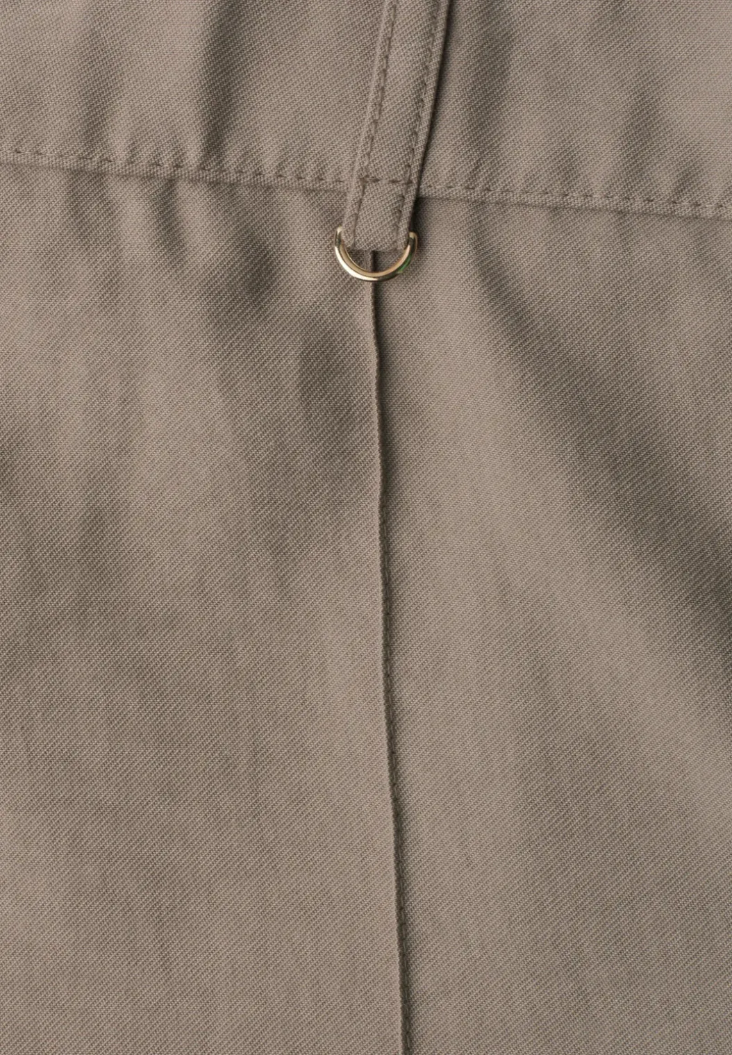 High Waist Bermuda in casual pasvorm