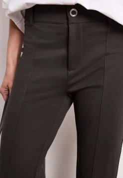 High Waist bootcut broek in een skinny Fit