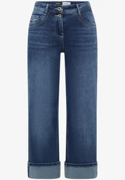High Waist jeans met wijde pijpen in Slim Fit