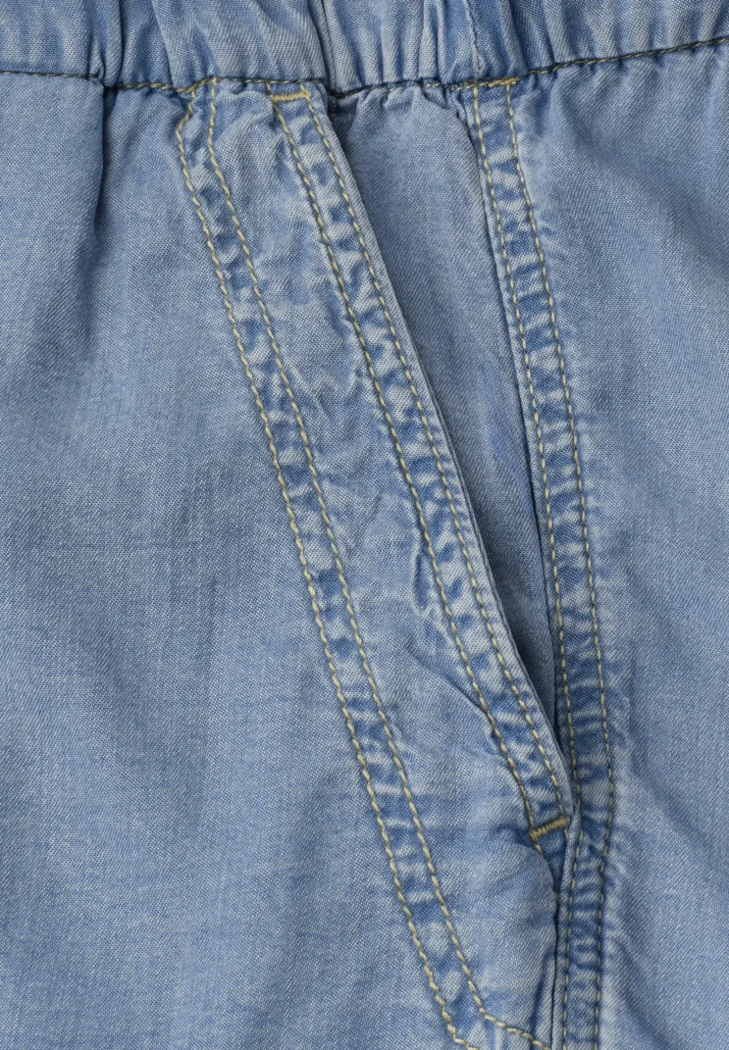 High Waist shorts in Loose Fit