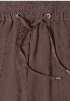 High Waist shorts met Wide Legs en structuur