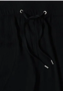 High Waist shorts met Wide Legs en structuur