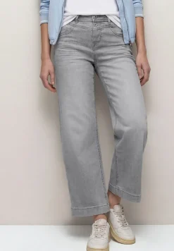 High Waist Wide Legs jeans in Loose Fit