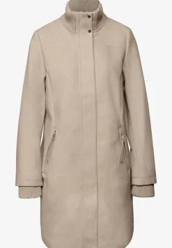 Jas met gebreide details