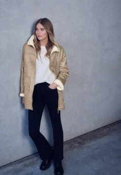 Jas met teddy details