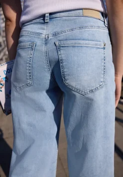 Jeans met gebleekte Wide Legs