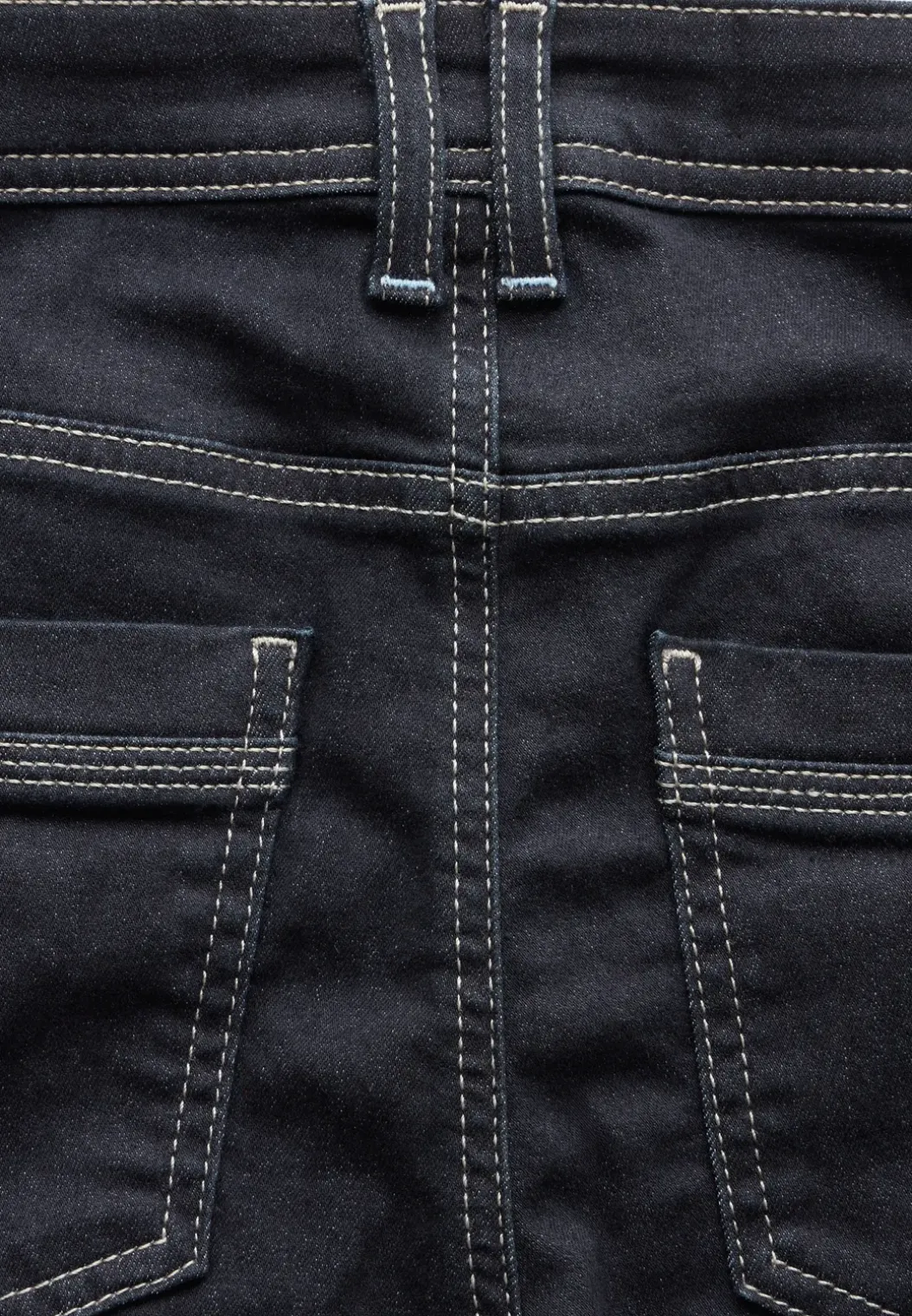 Jeans met gespoelde wassing