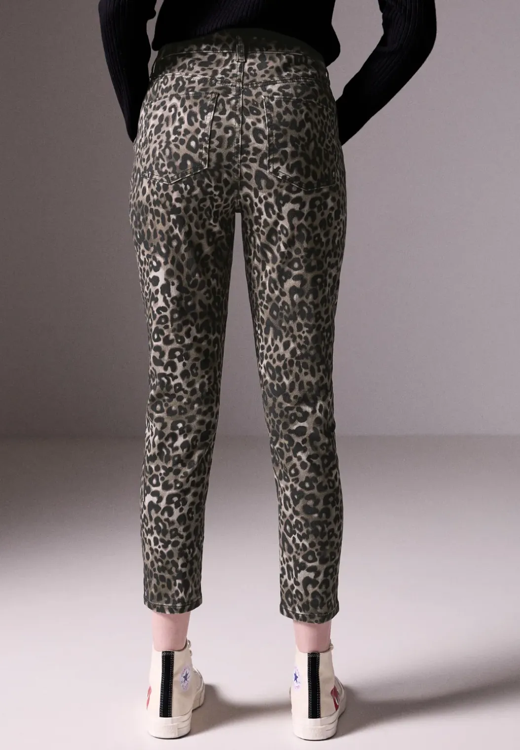 Jeans met leoprint