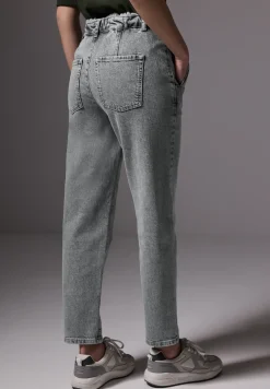 Jeans met papieren zak