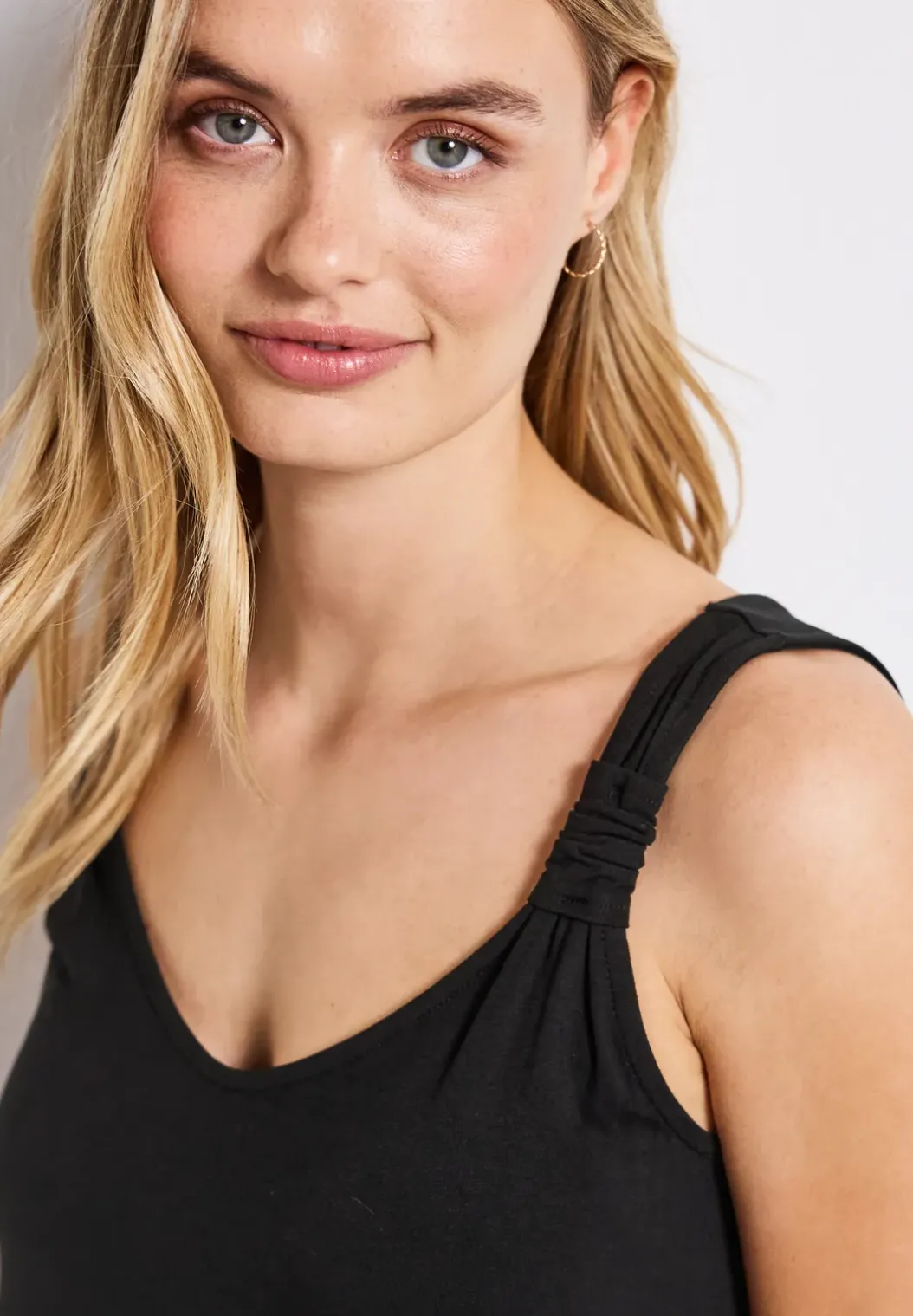 Jurk met knoopdetail