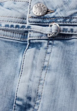Knielange denim rok met riemdetail
