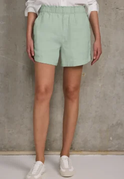 Korte broek van paperbag
