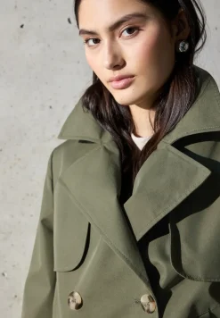 Korte trenchcoat