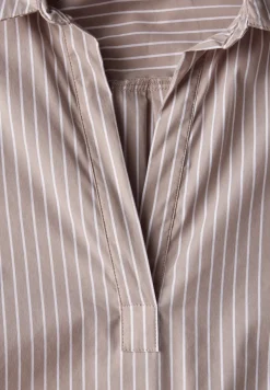Lange zakelijke blouse