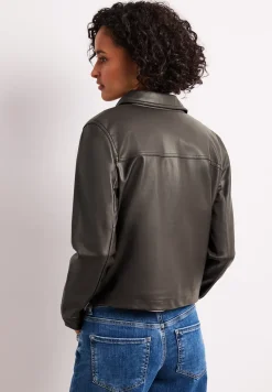 Lederlook jasje met knopen