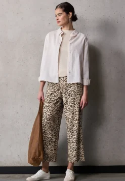 Leo-look broek
