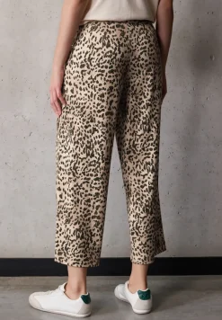Leo-look broek