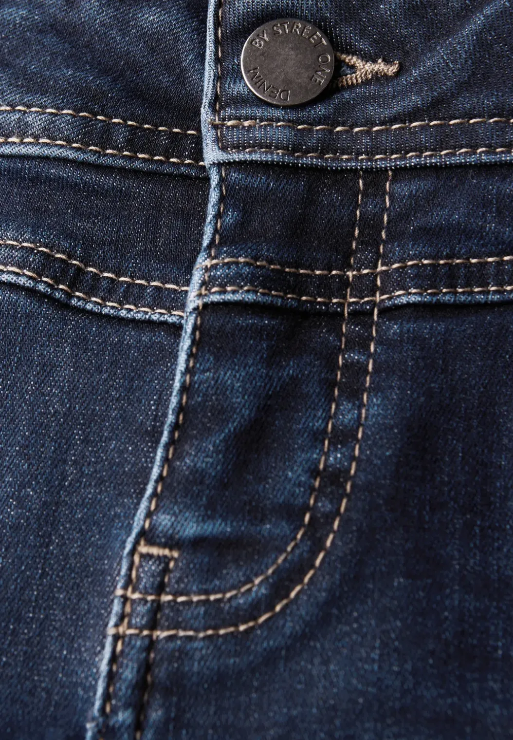 Low Waist Jeans