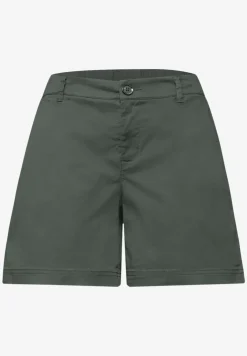 Mid Waist chino shorts in een casual pasvorm