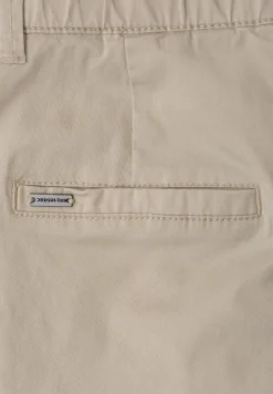 Mid Waist chino shorts in een casual pasvorm