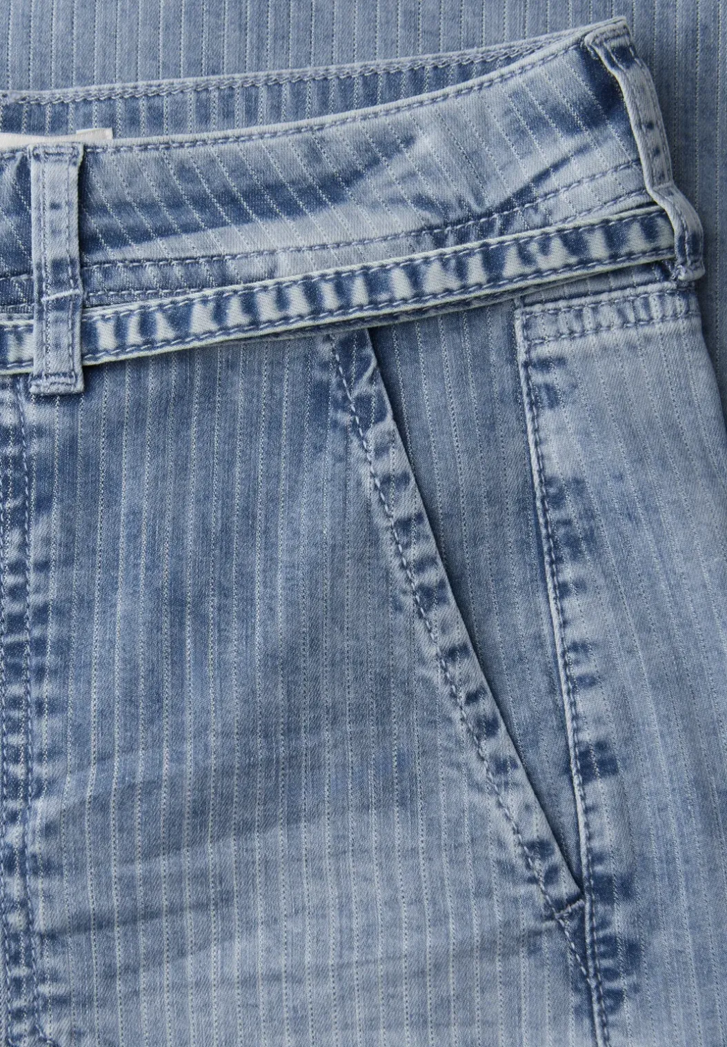 Mid Waist jeans met Wide Legs en strepen