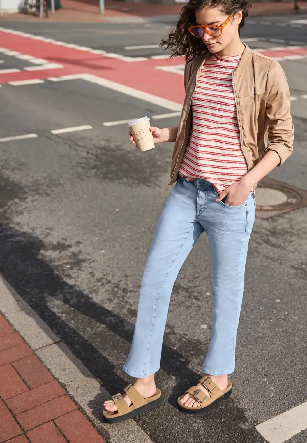 Mid Waist kick flare jeans in een Skinny Fit