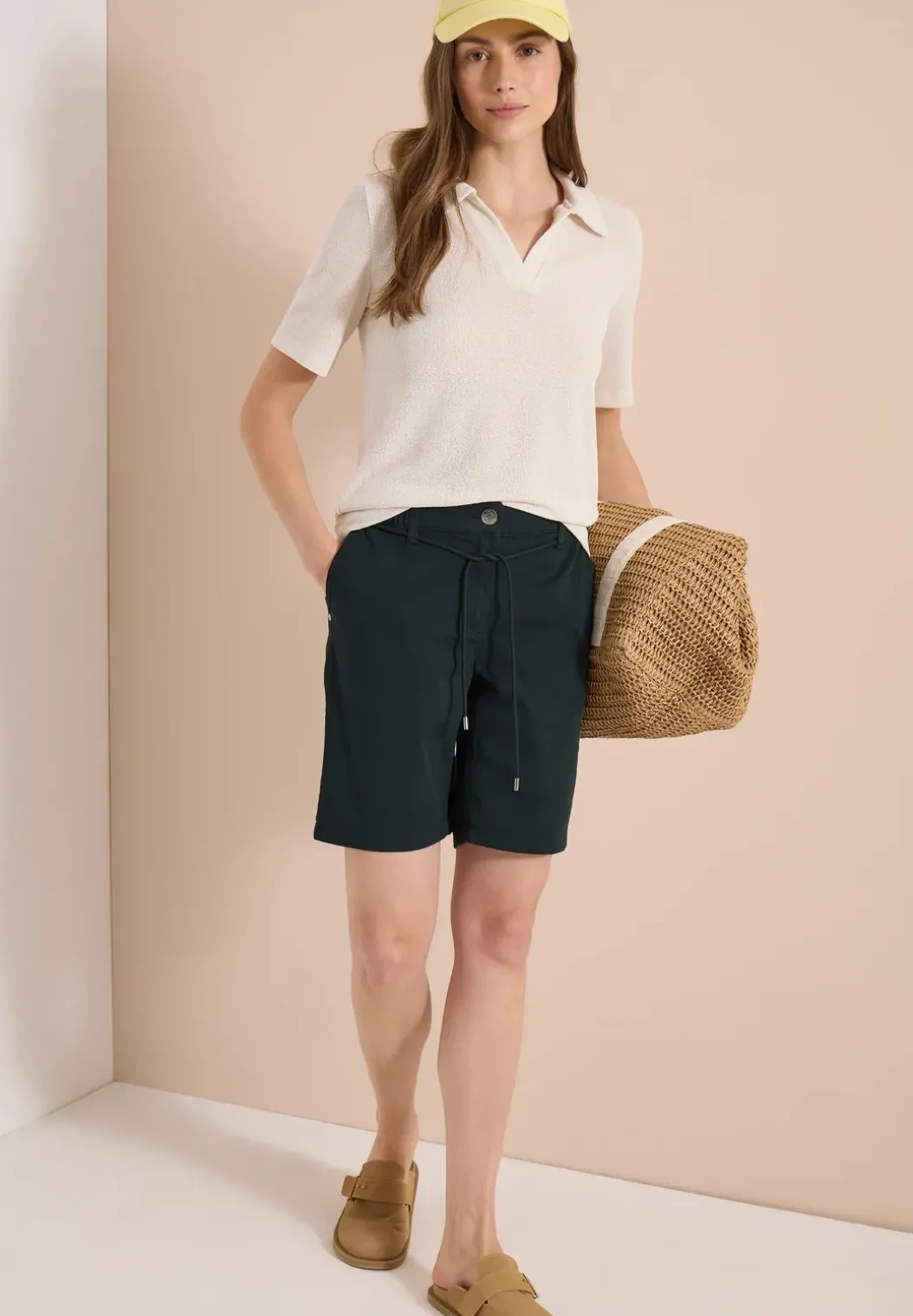 Mid Waist shorts met wijde pijpen in Loose Fit