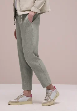 Mid Waist Slim Legs broek met gesp