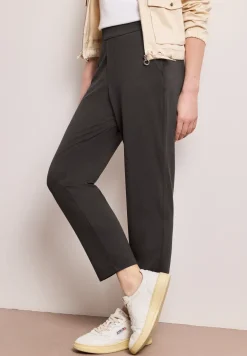 Mid Waist Slim Legs broek in Loose Fit