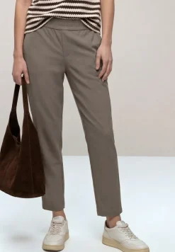 Mid Waist Slim Legs broek in Loose Fit