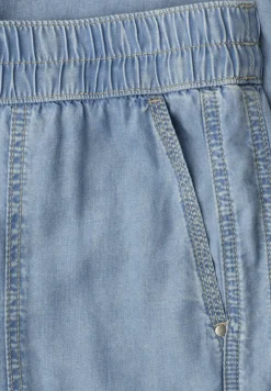 Mid Waist Slim Legs broek in een gewassen look