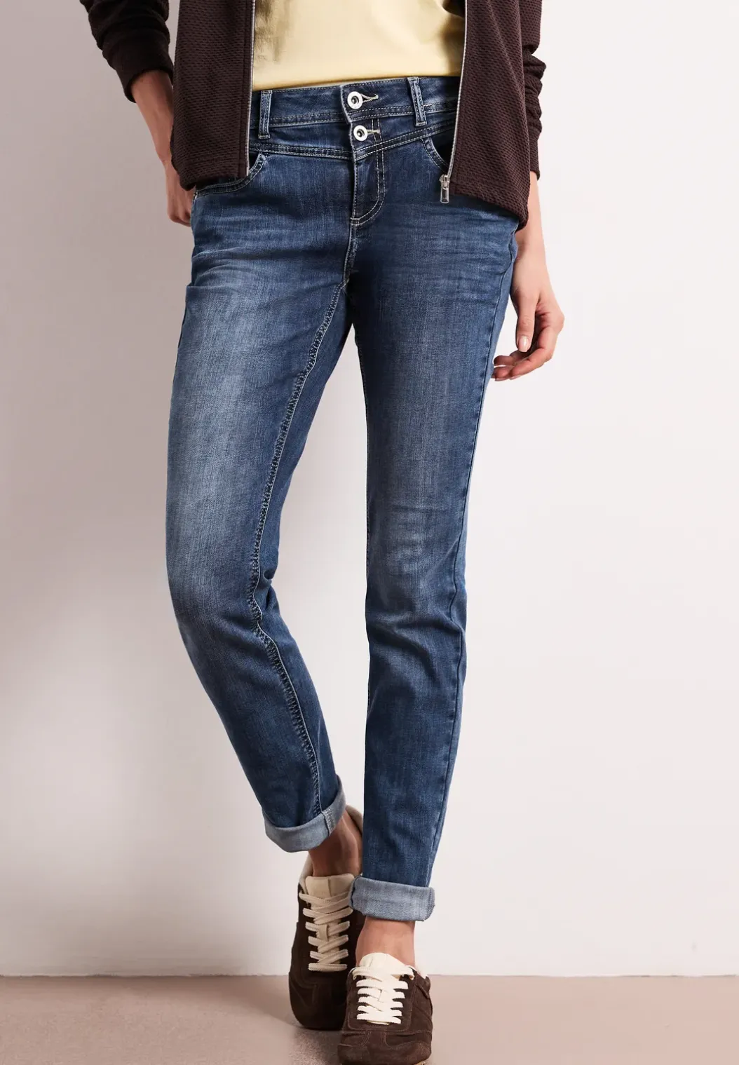 Mid Waist Slim Legs jeans met turn-up
