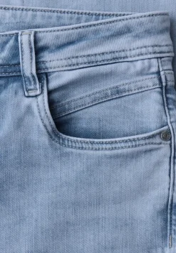 Mid Waist Slim Legs jeans in Slim Fit