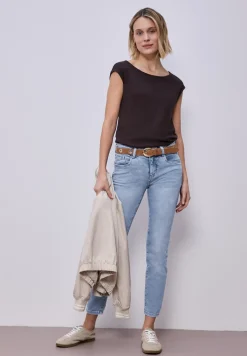 Mid Waist Slim Legs jeans in Slim Fit
