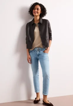 Mid Waist Slim Legs jeans in Slim Fit