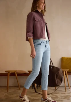 Mid Waist Slim Legs jeans in casual fit