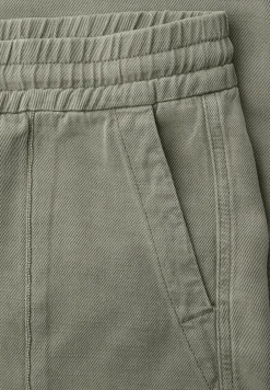 Mid Waist straight legs broek in Loose Fit