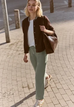 Mid Waist straight legs broek in Loose Fit