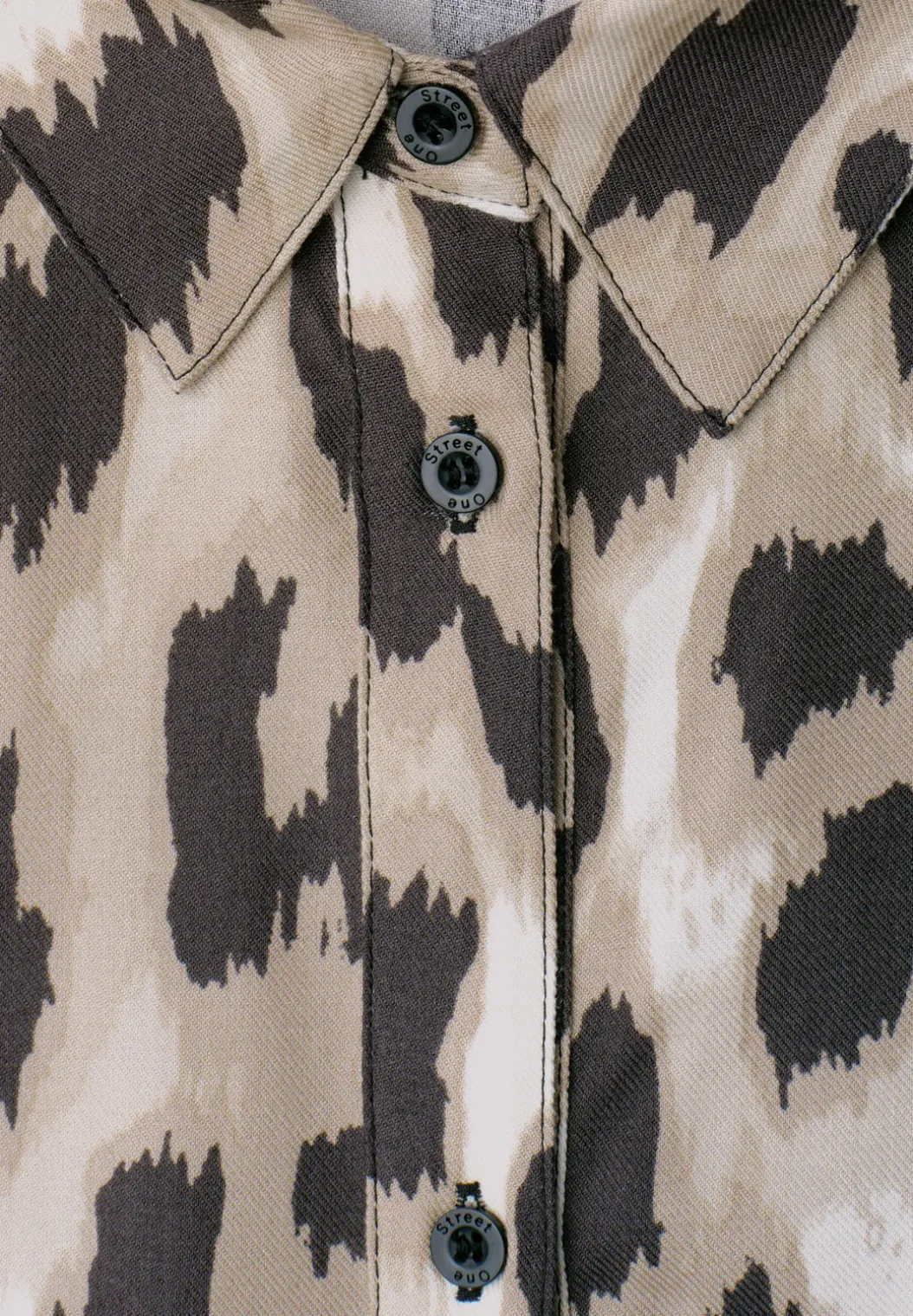 Midi-jurk met doorlopende knoopsluiting