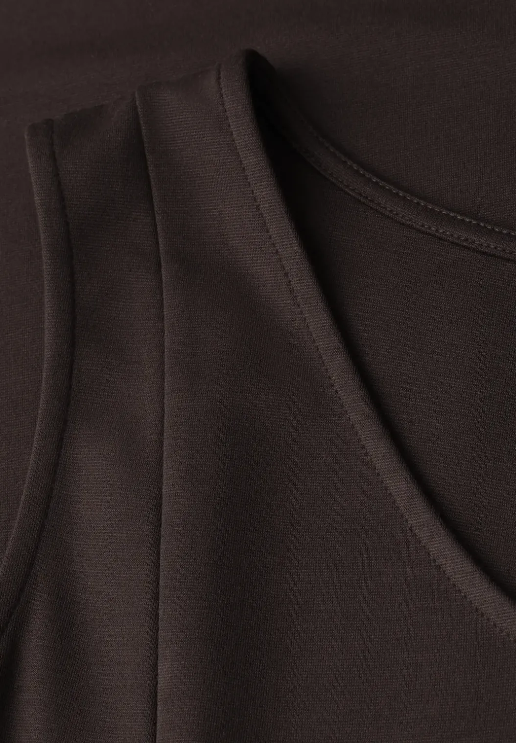 Midi-jurk zonder mouwen in effen kleur