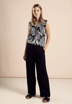 Mouwloze blouse met print