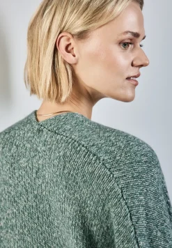 Open vest