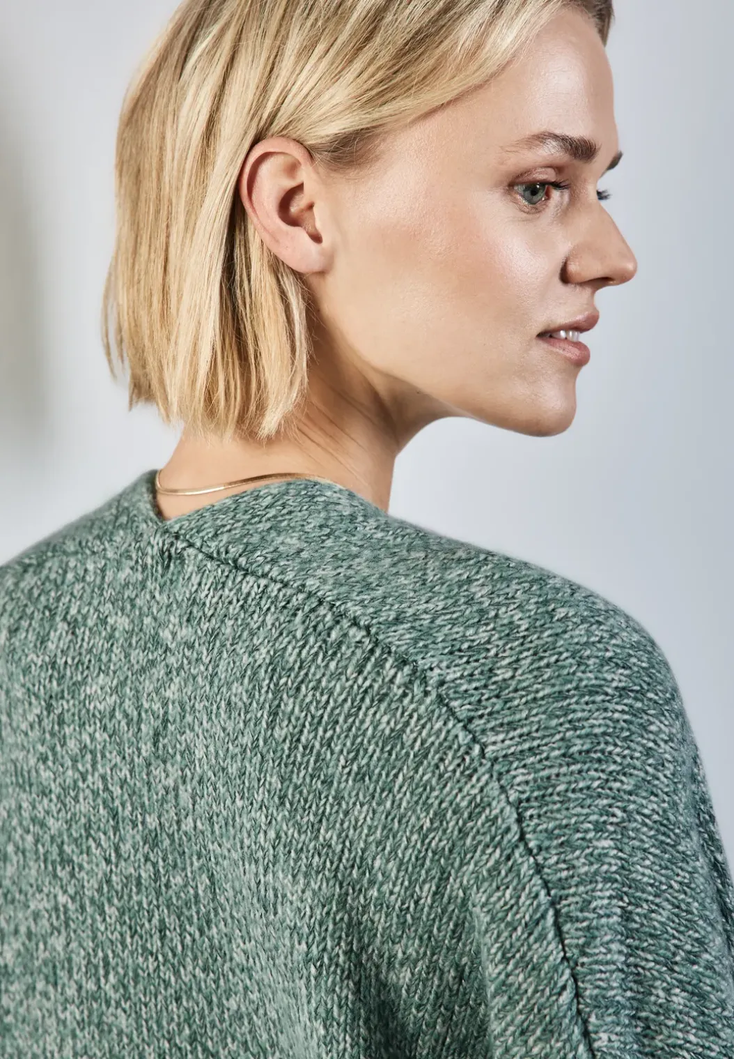 Open vest